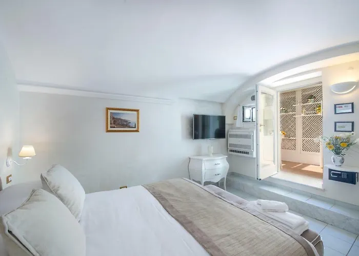 招待所 Lauro Dependance 4*